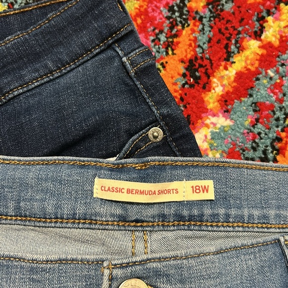 Levi Strauss &Co Classic Bermuda Shorts Size 18W - Picture 5 of 10